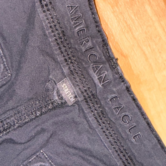 american eagle black cargos - Picture 3 of 4